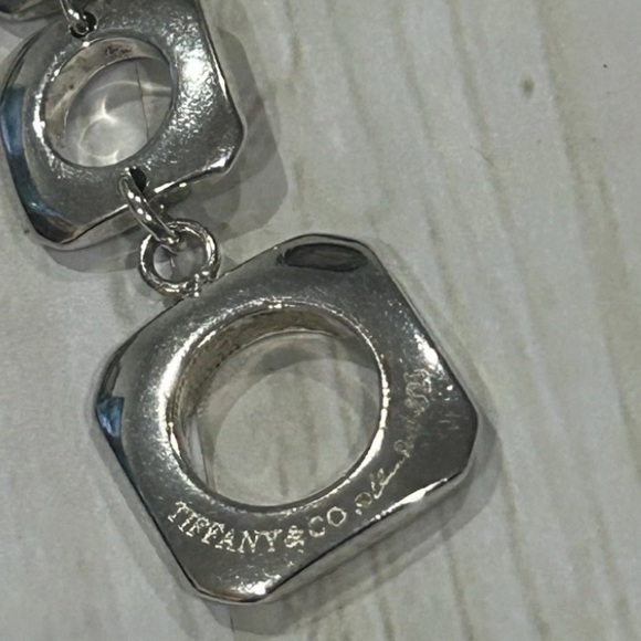 Authentic Tiffany & Co. 925 Sterling Silver Square Cushion Toggle Link Necklace - Picture 5 of 8